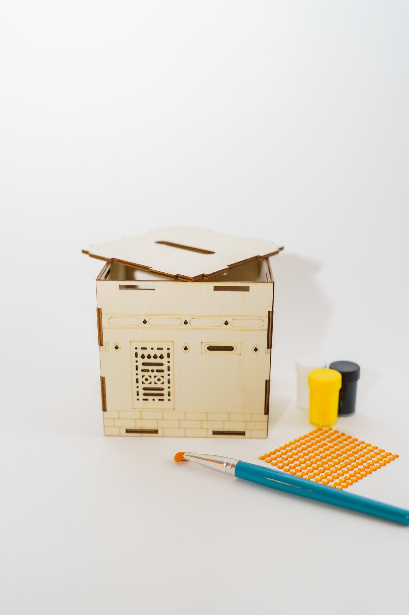 DIY Paint Kaaba Money Box